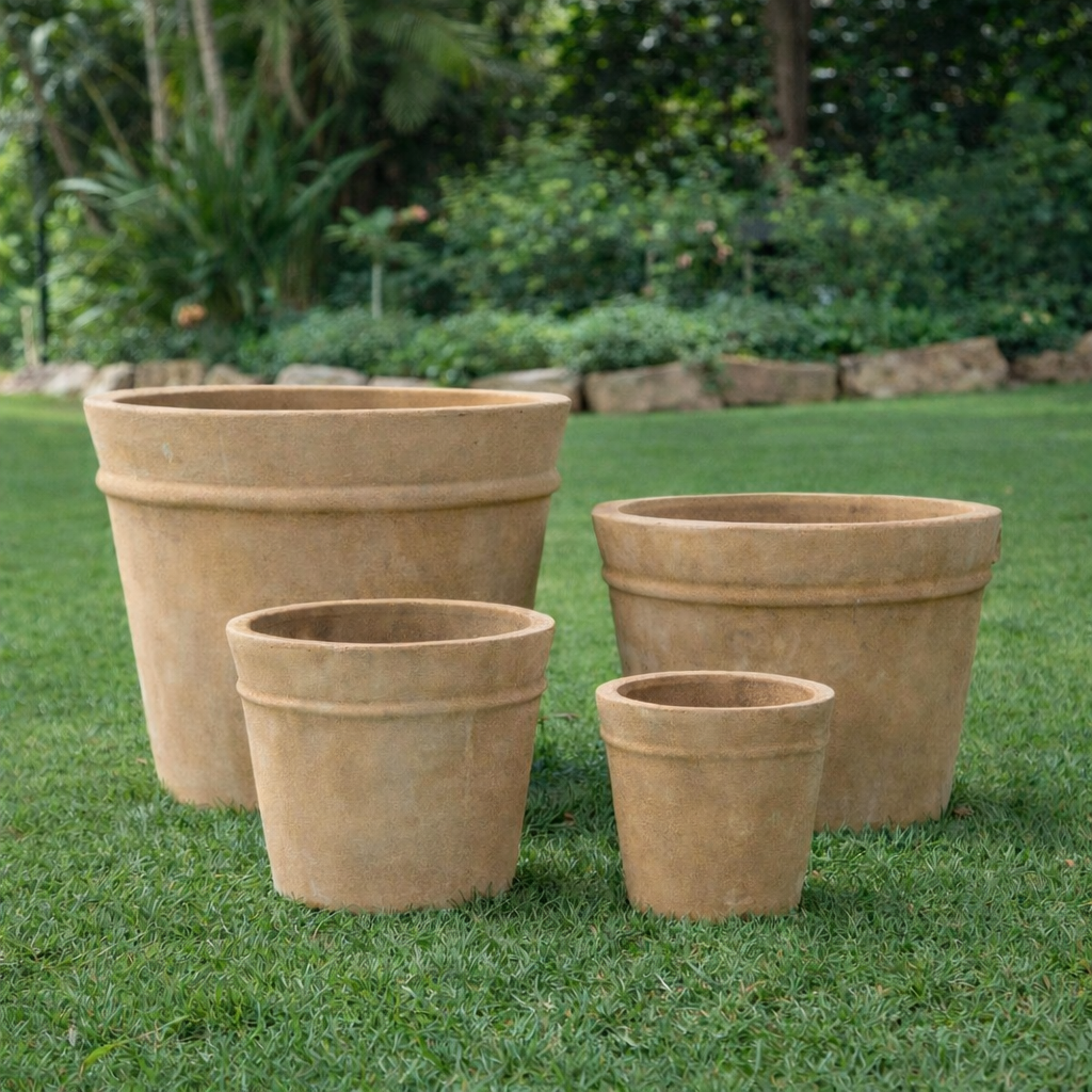 Antique Terra Desio Planter