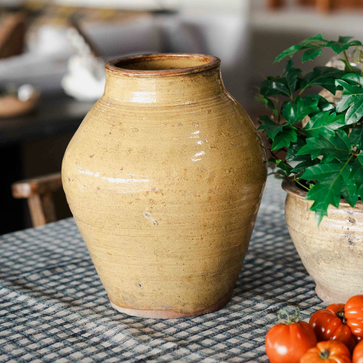 Vintage Pot Light yellow