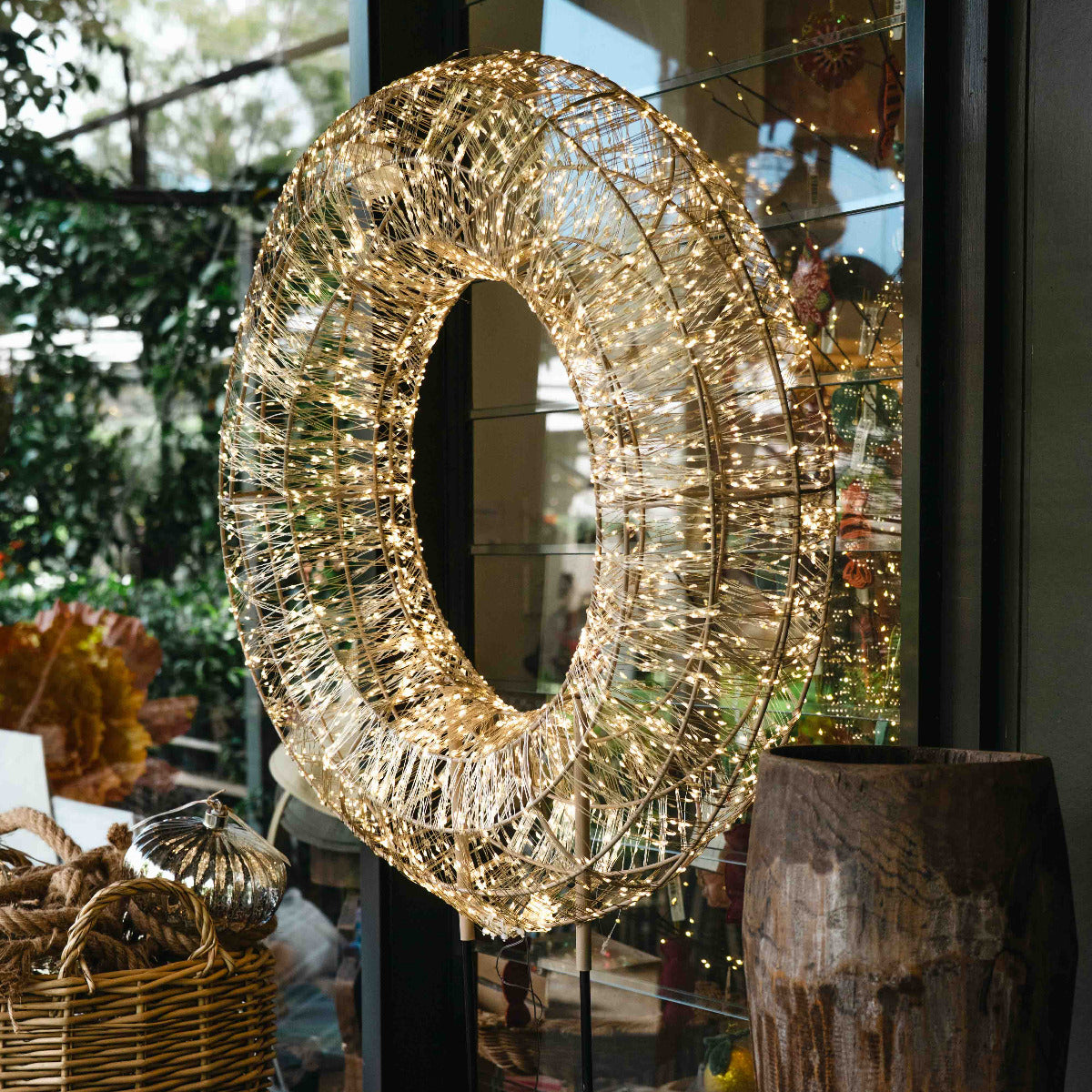 Twinkle Wreath/Garland 360 Led