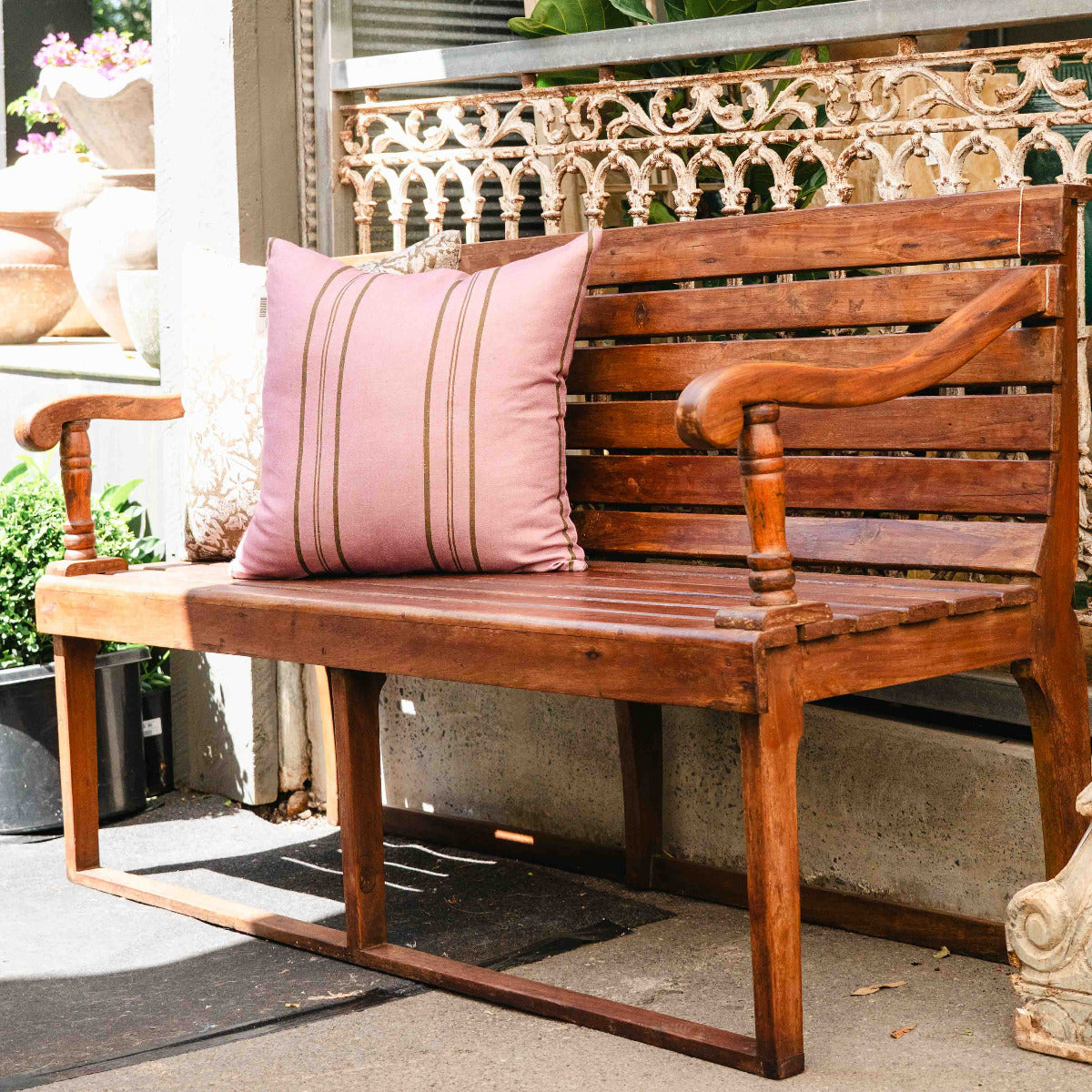 Vintage Classic Bench