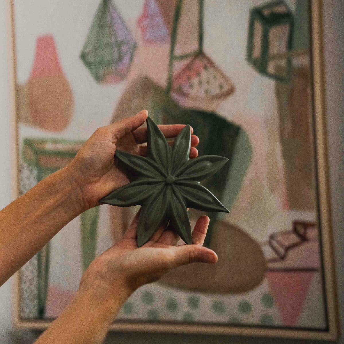 Janis Terracotta Ceramic Star Anise