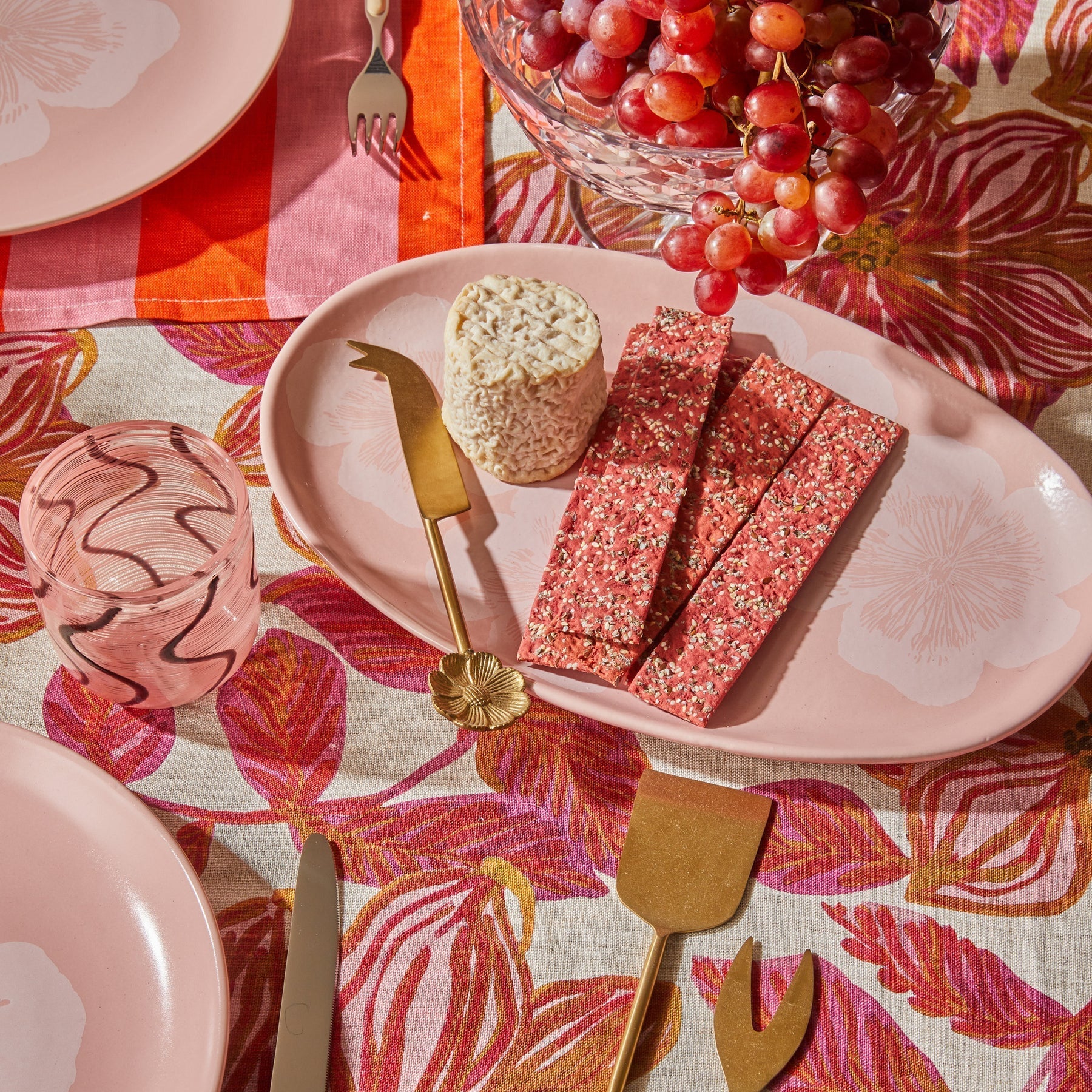 Jardin Pink Oval Platter