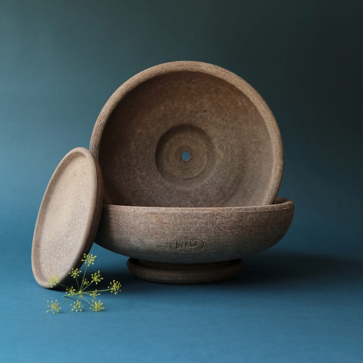 Ada Grey Bowl and Saucer Set Pots - Berg Berg