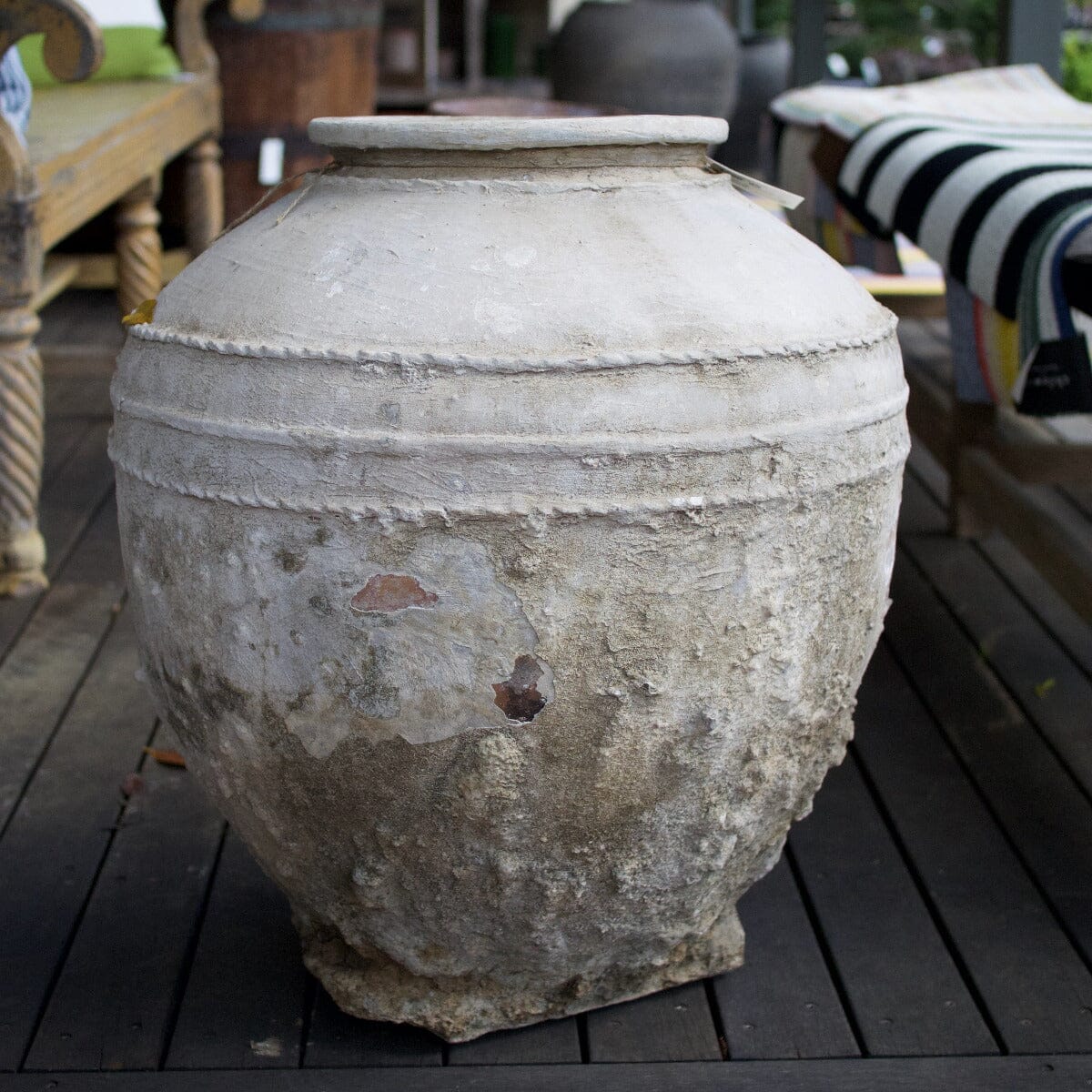 Aged Waterpot B Pots - Decorator Brookfield Gardens