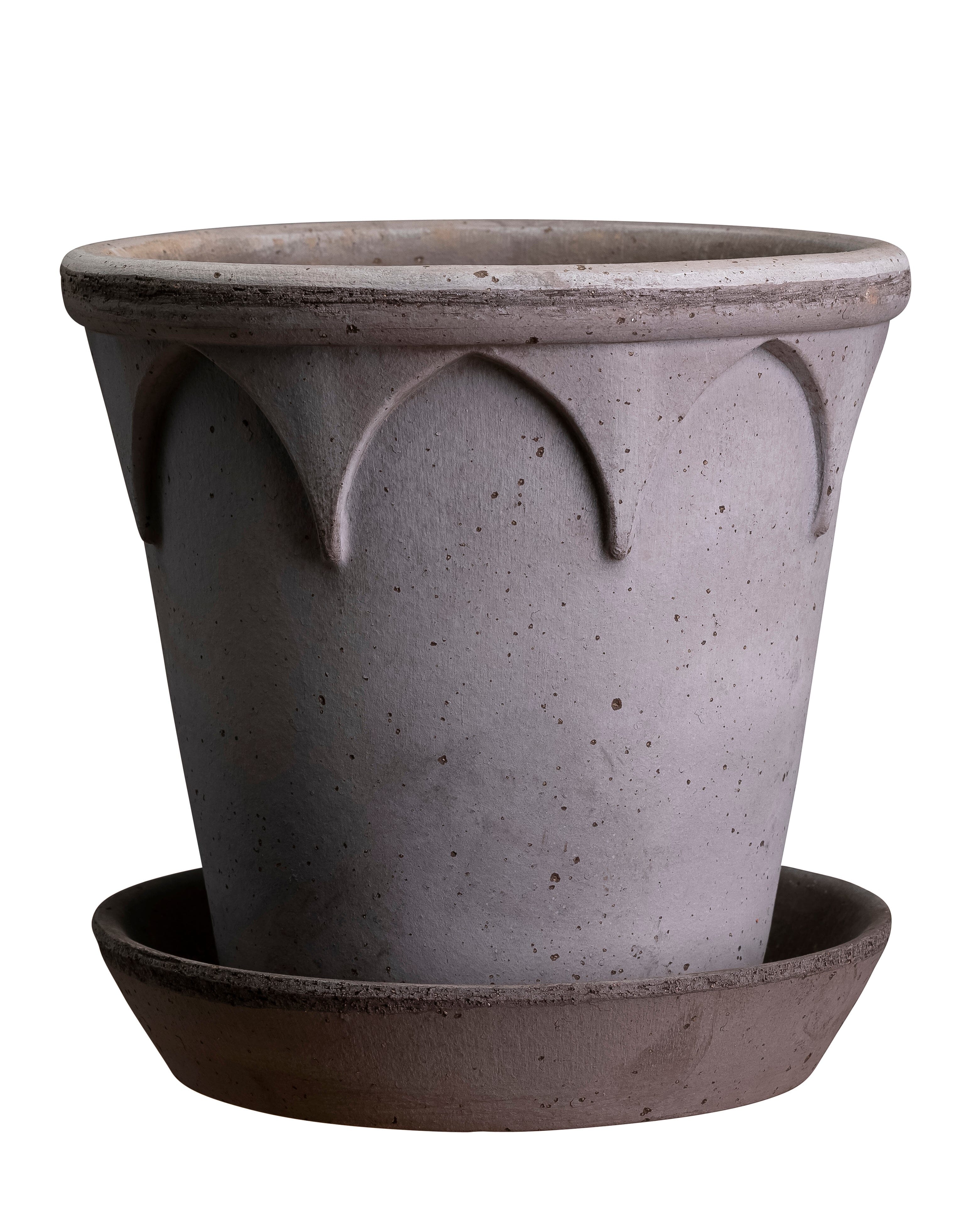 Elizabeth Grey inc saucer Pots - Berg Berg