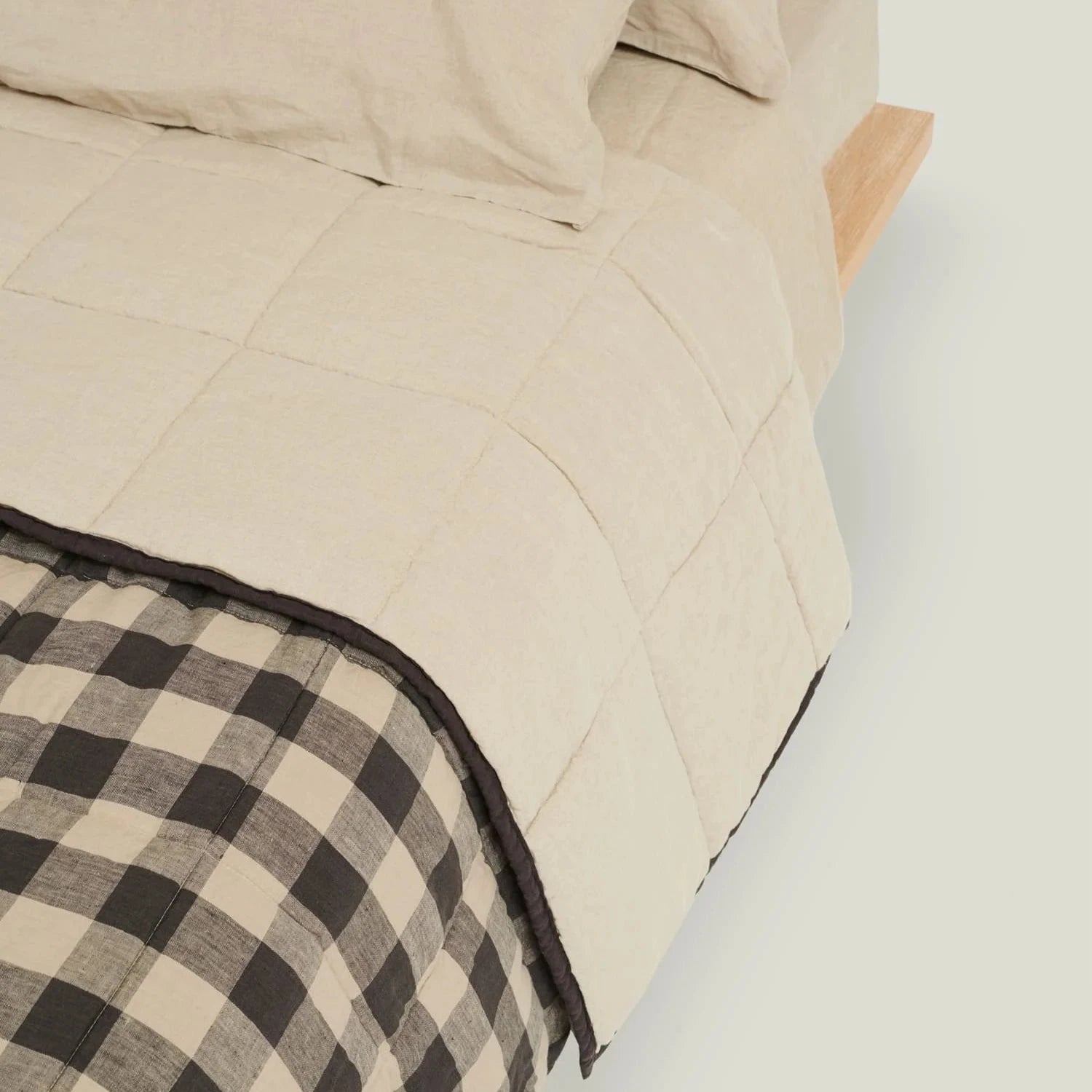 French Linen Quilt Queen/King Natural Check BH - Bedding Brookfield Gardens