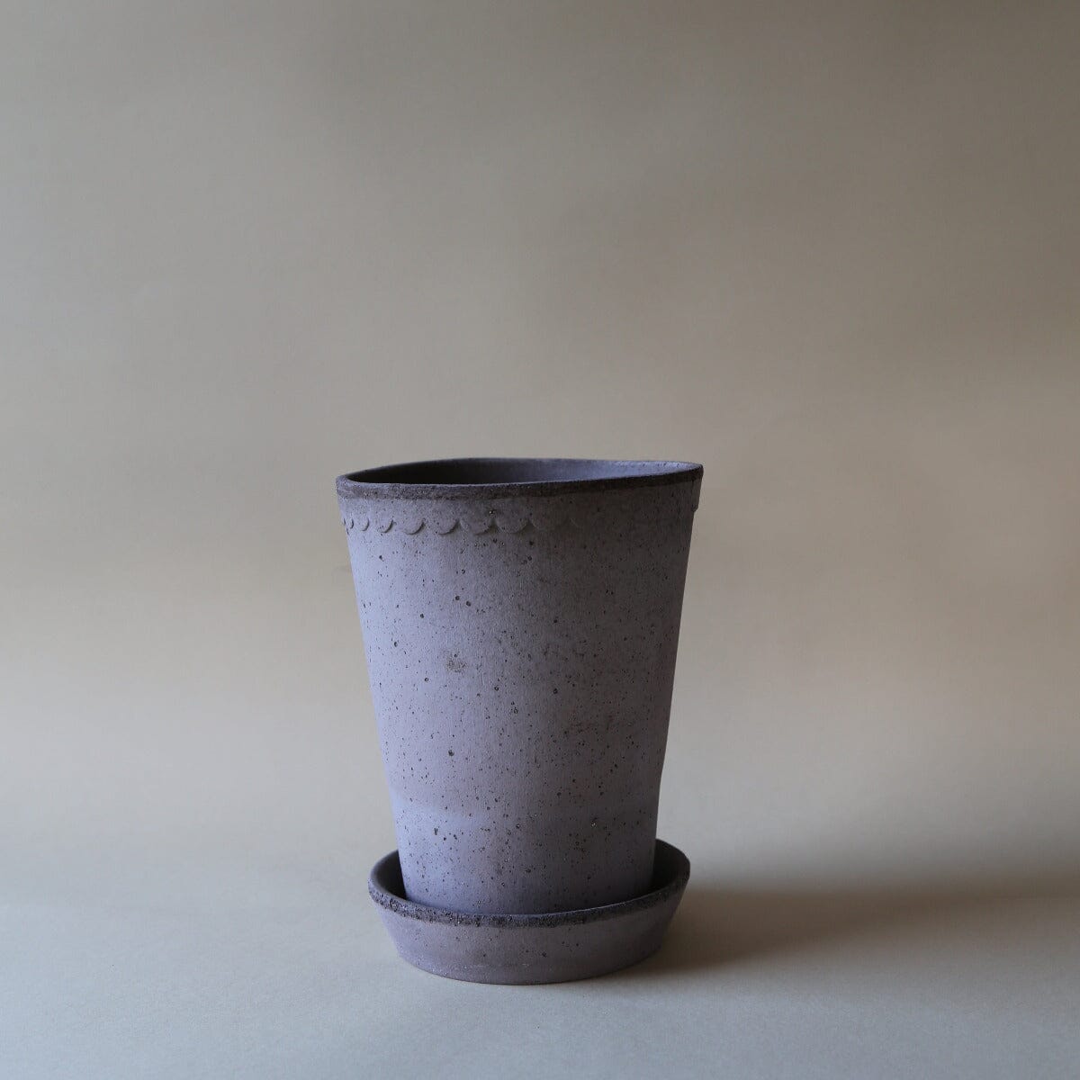 Helena Tall Grey inc Saucer Pots - Berg Berg