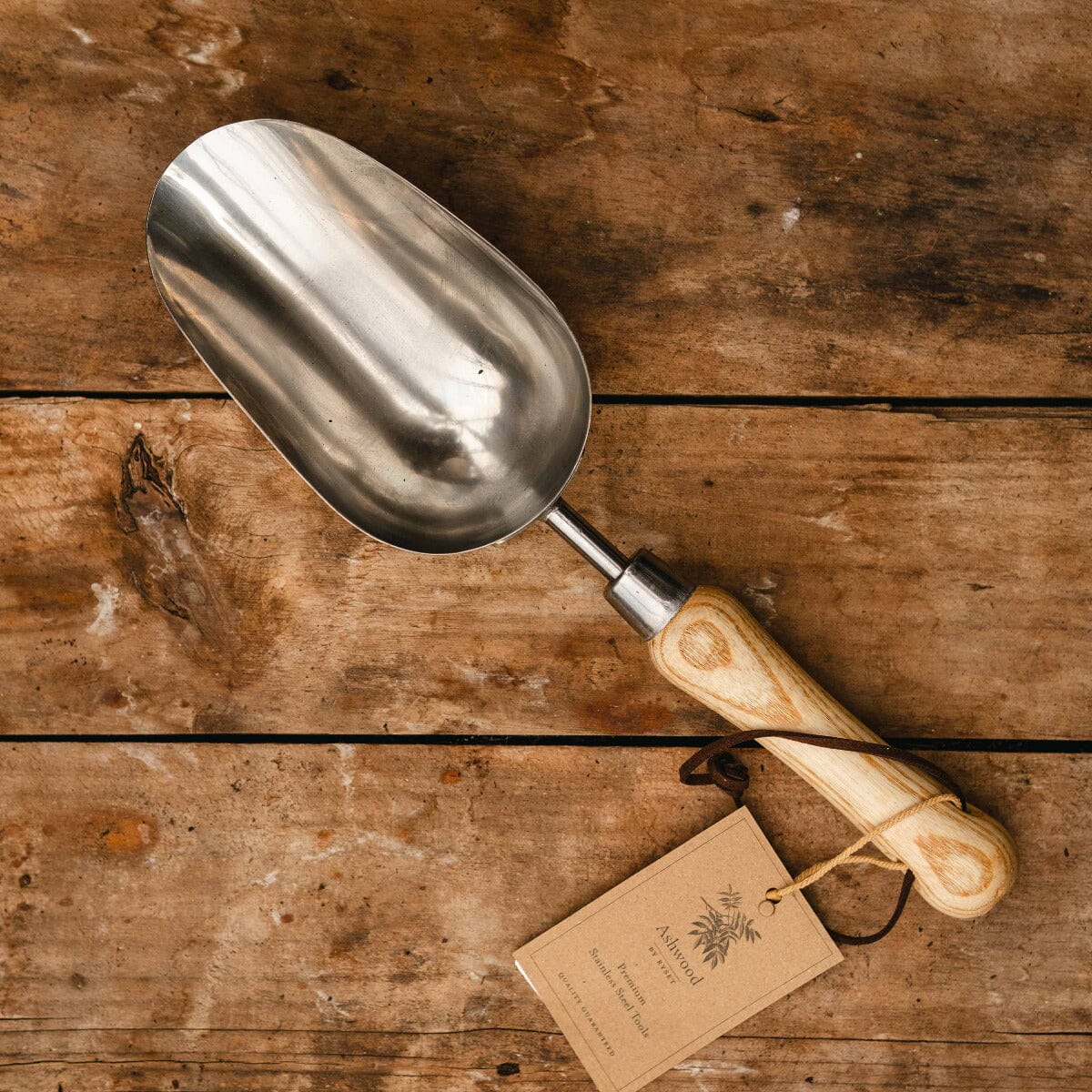 Stainless Soil Scoop Hardware - Tools Brookfield Gardens