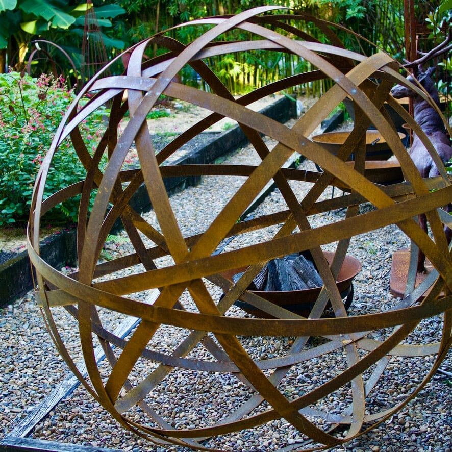 Strappy Ball - Corten Garden Art Brookfield Gardens