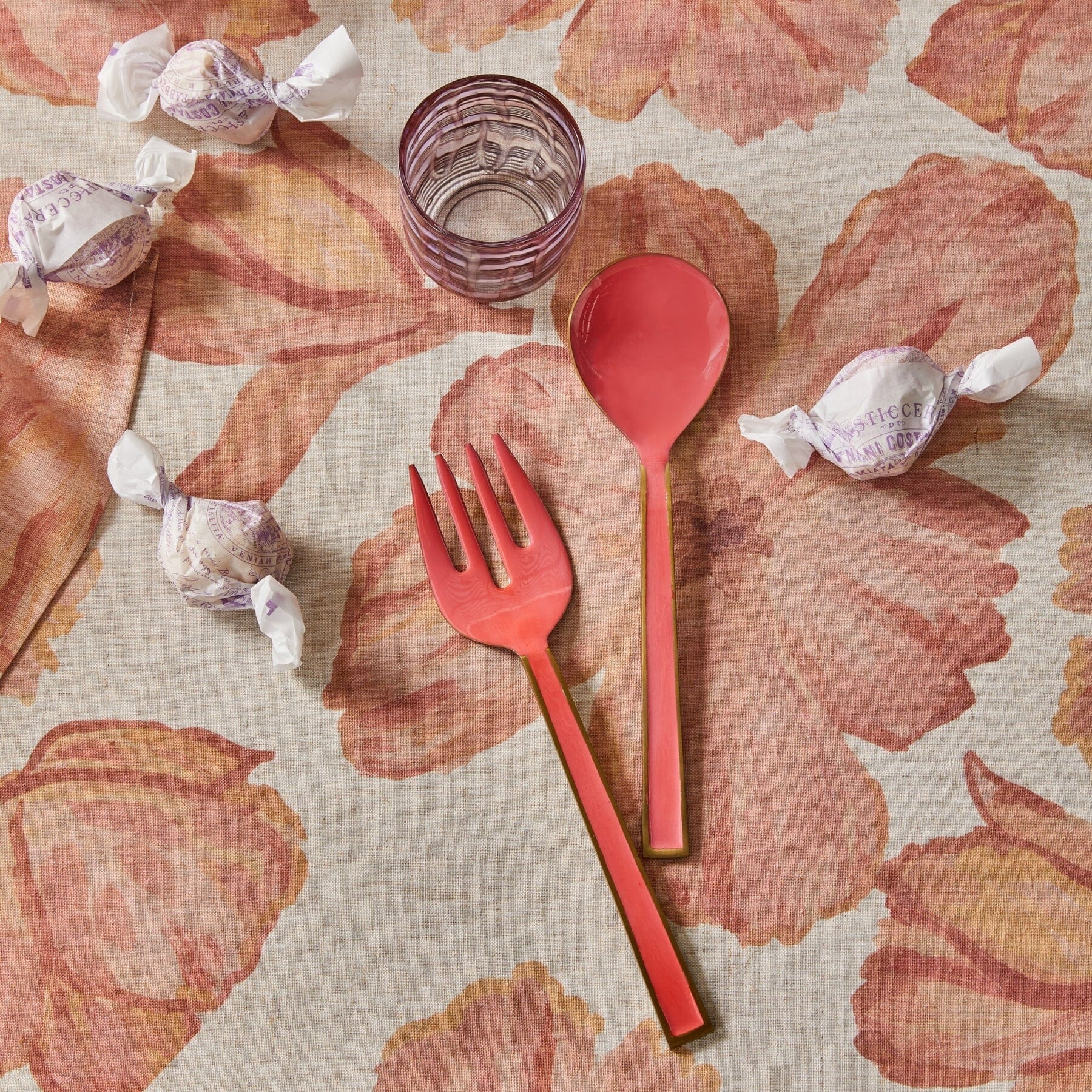 Tulip Pink Tablecloth M PL Napery Brookfield Gardens