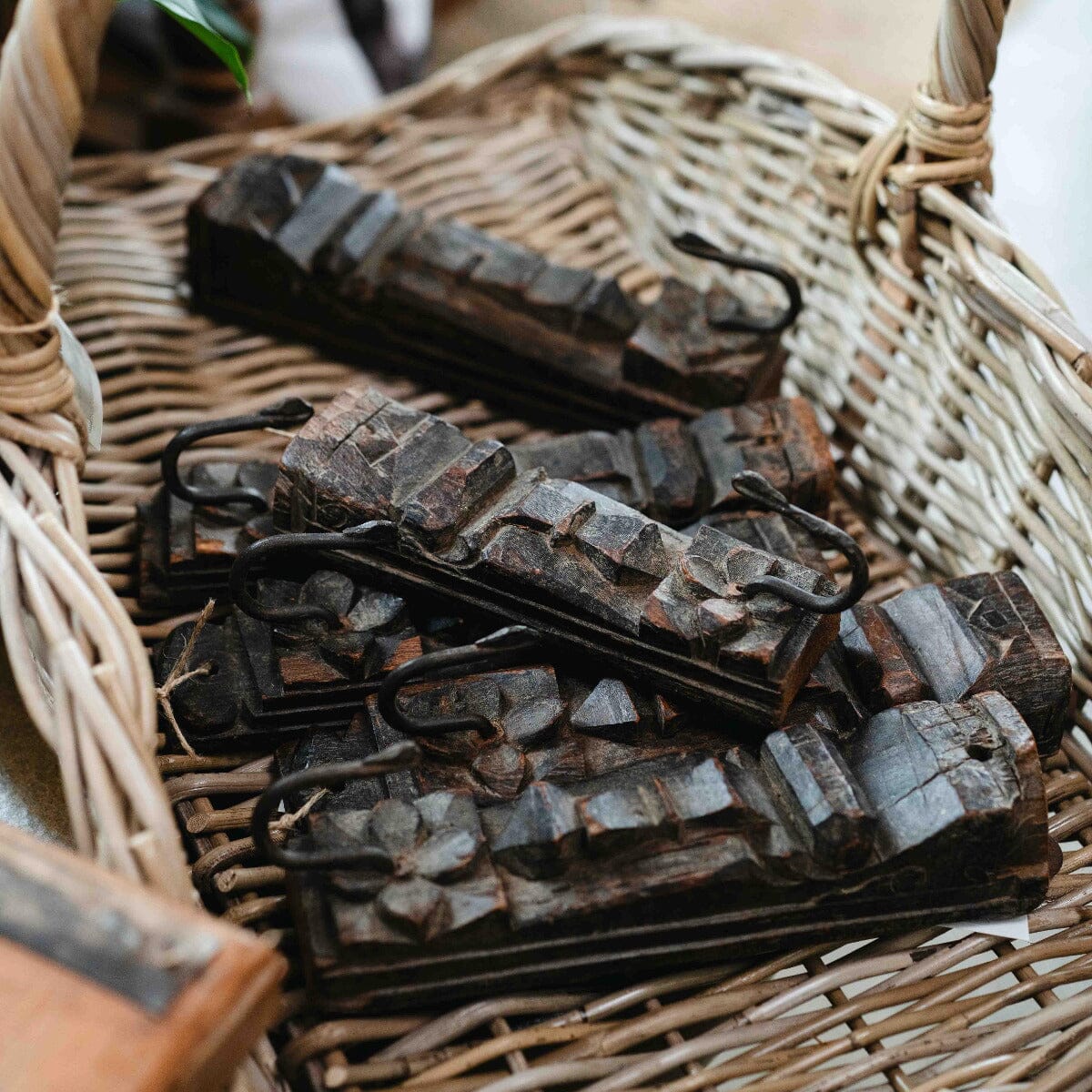 Vertical Hook BH - Homewares Brookfield Gardens