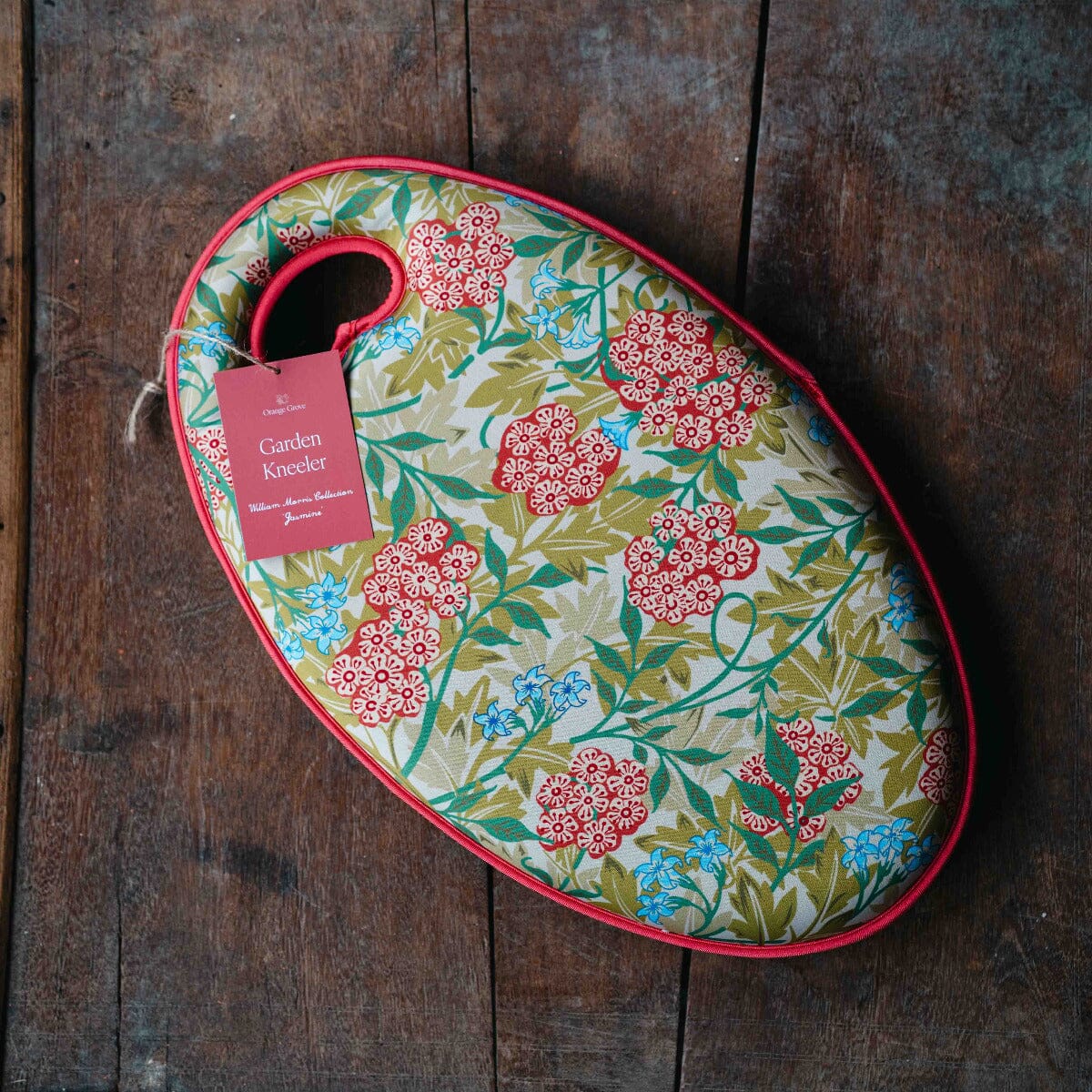 William Morris Kneeler Jasmine Hard Ware Brookfield Gardens