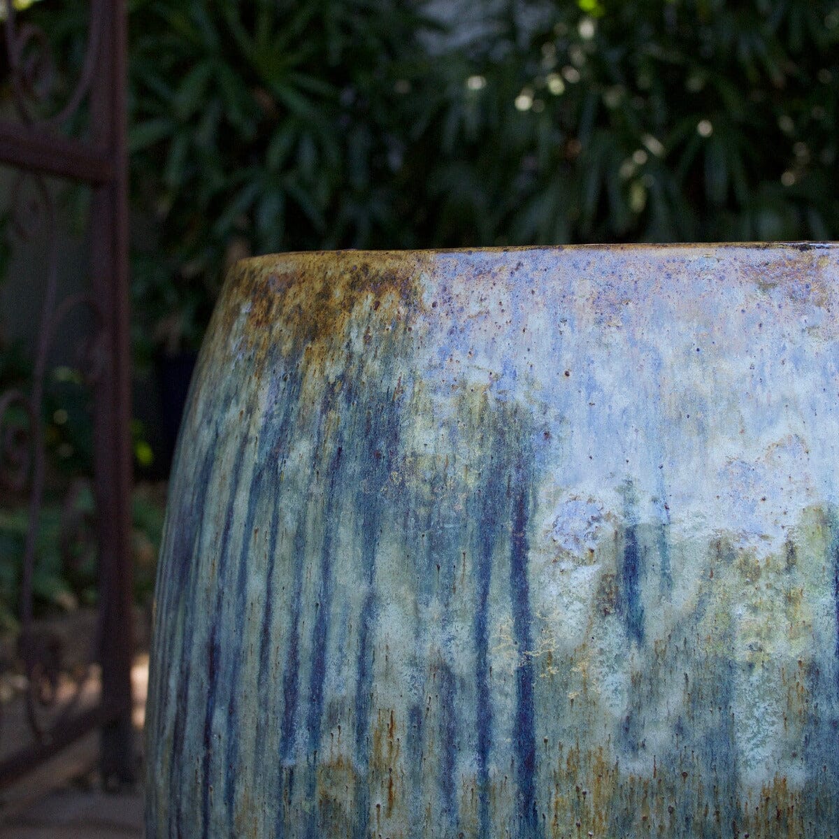 Glazed Egg Planter Pots - Glazed Brookfield Gardens