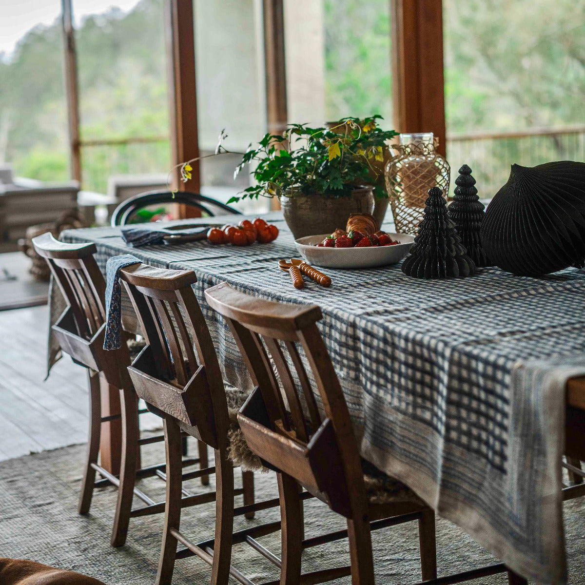 Checking Tablecloth 150 x 270
