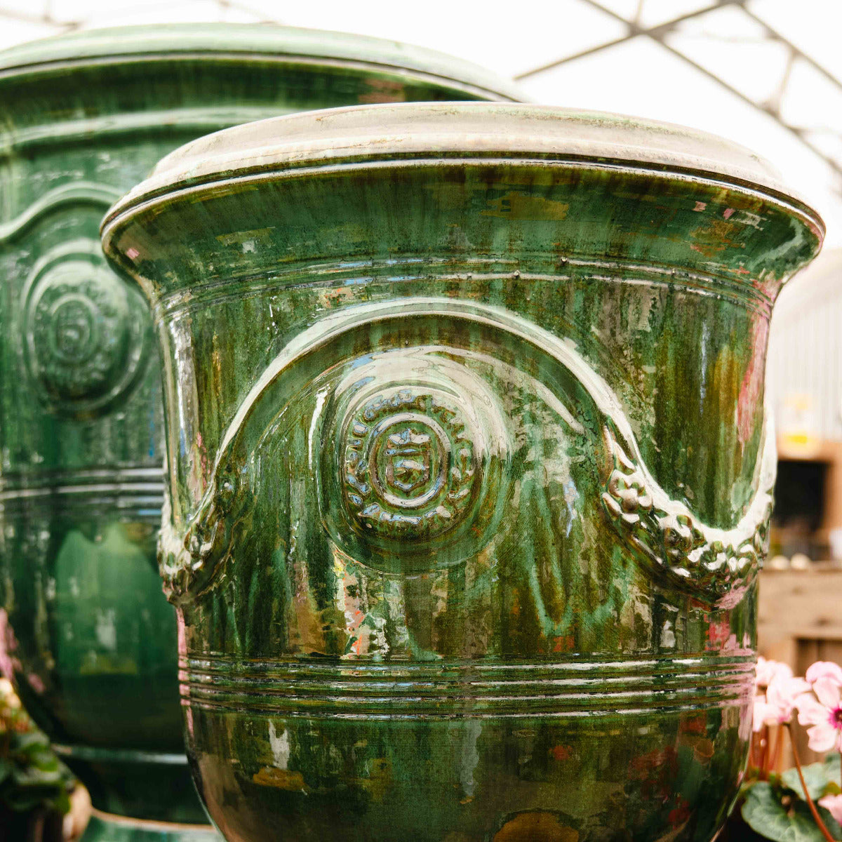 Chinon Anduze Urn Green