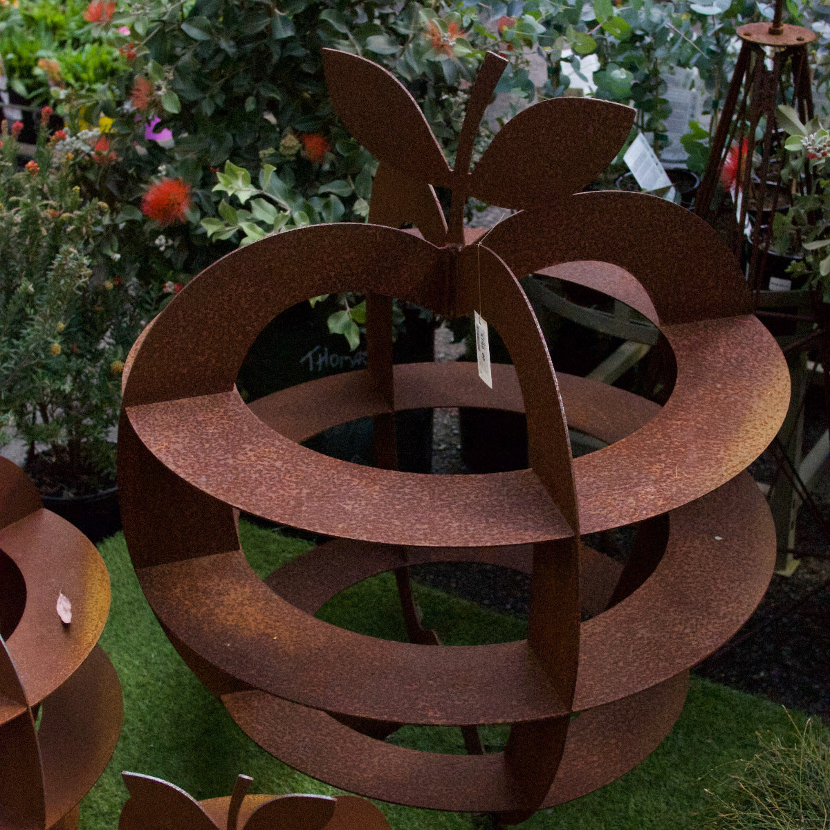 Corten Apple