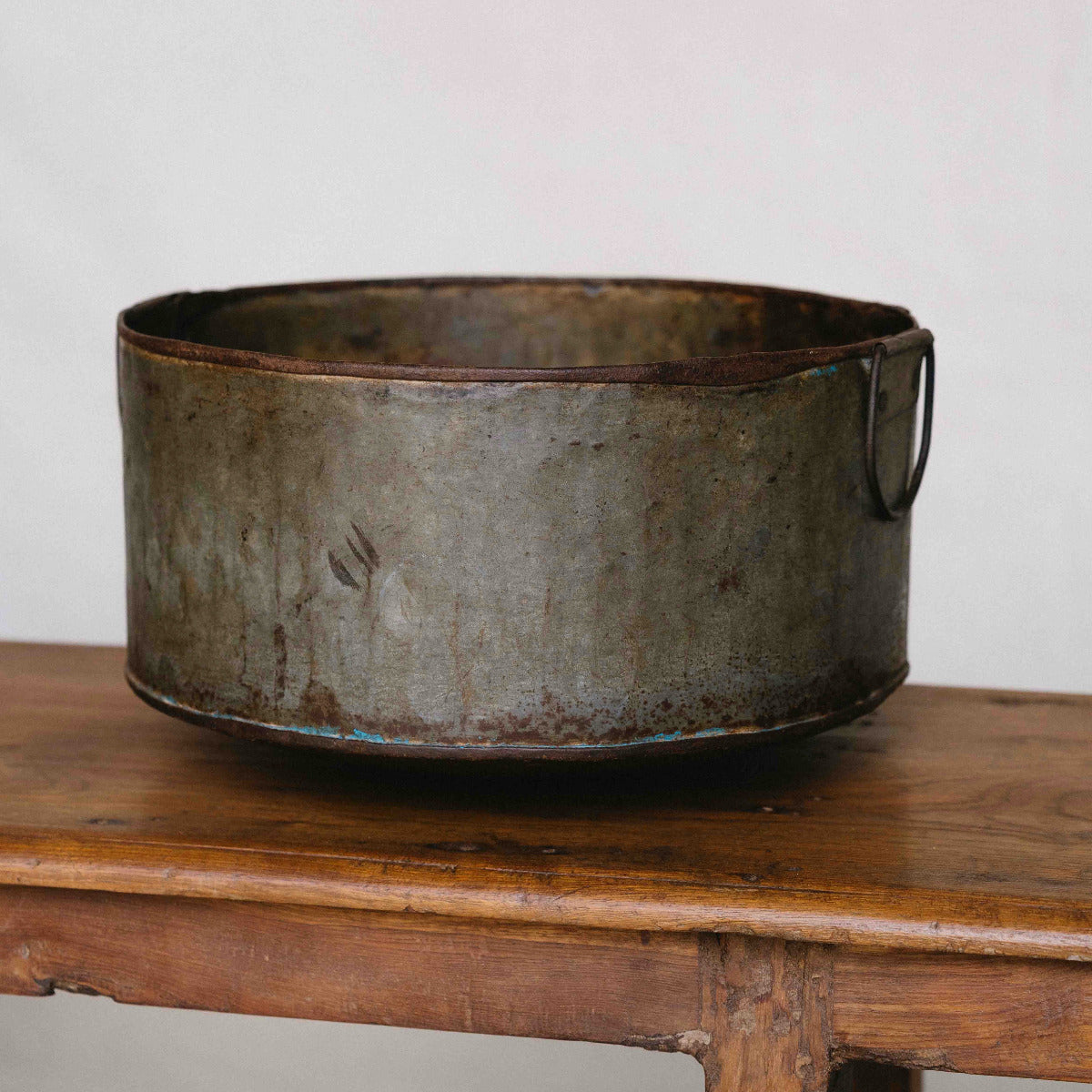 Vintage iron planter from India, 31 x 19cm, with ring handles and original aged patina, exclusive to Brookfield Gardens Brisbane.