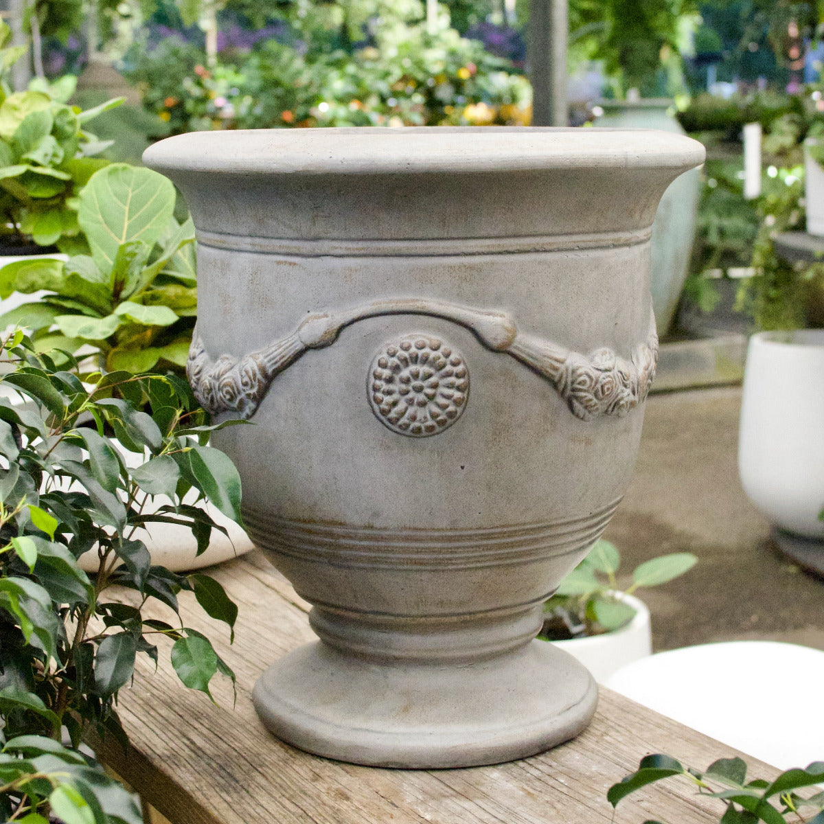 Metrolite Anduze Urn