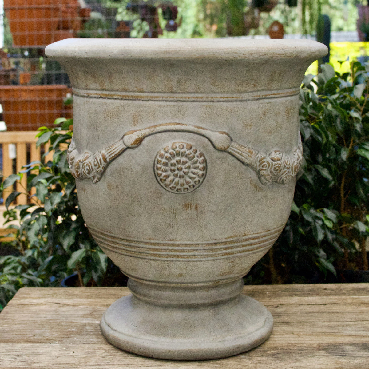 Metrolite Anduze Urn