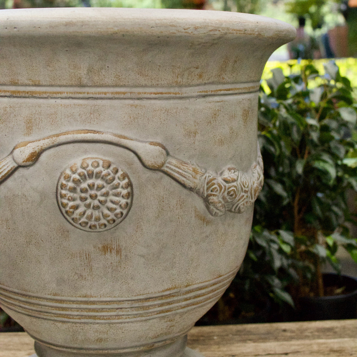 Metrolite Anduze Urn
