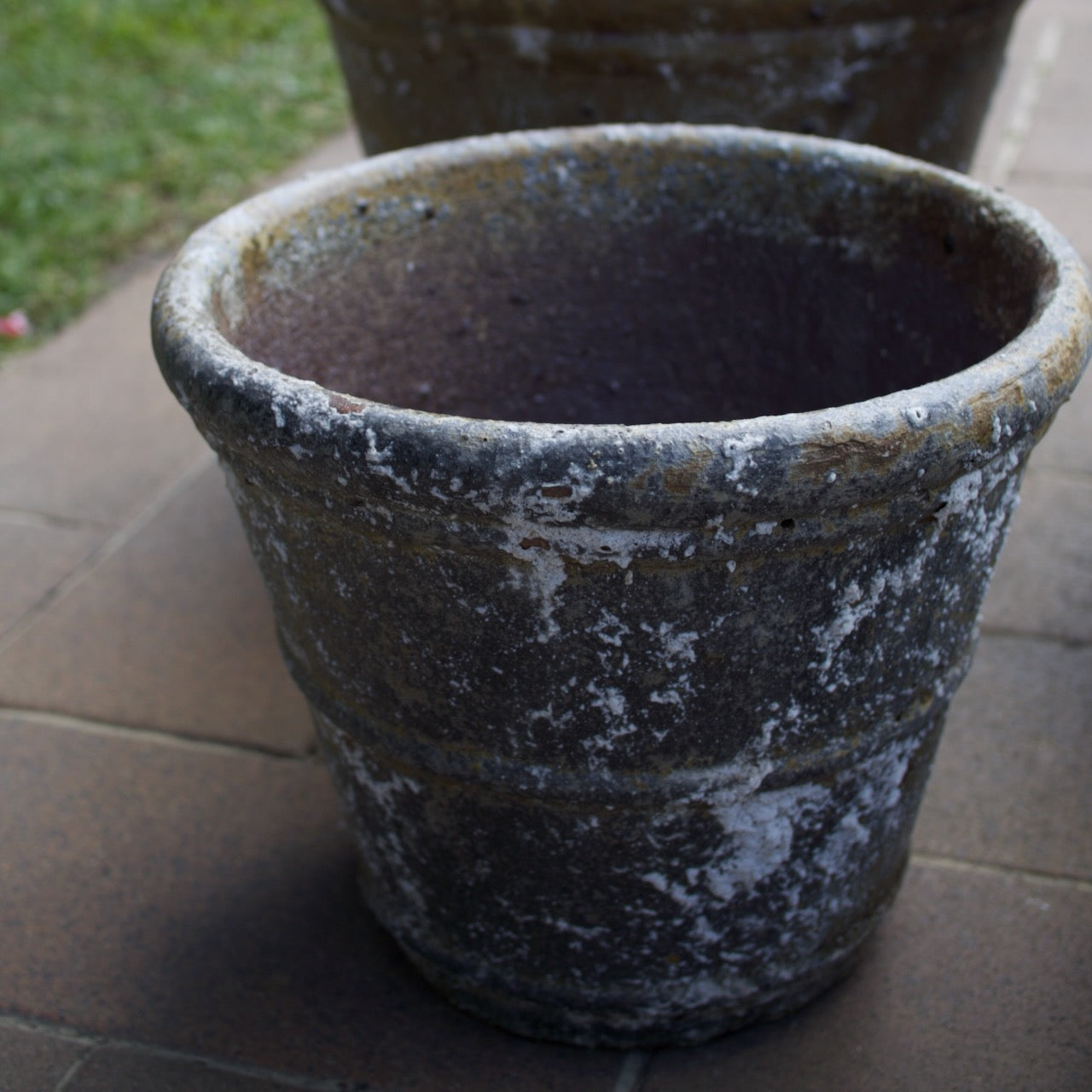 Rustica Roll Rim Pot