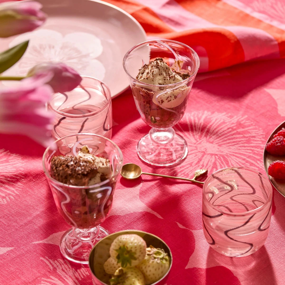 Jardin Pink Tablecloth