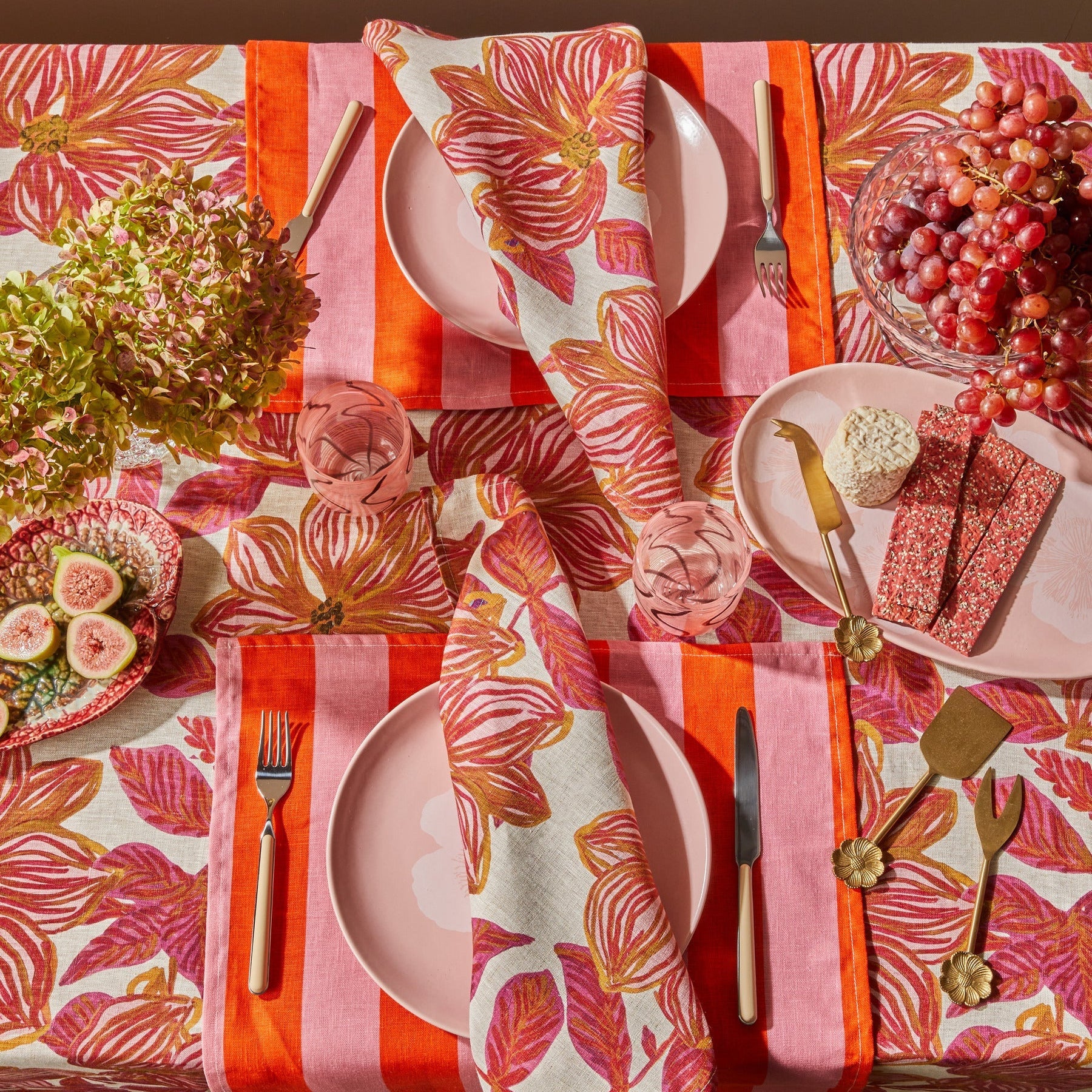Azalea Pink Tablecloth 350 x 170
