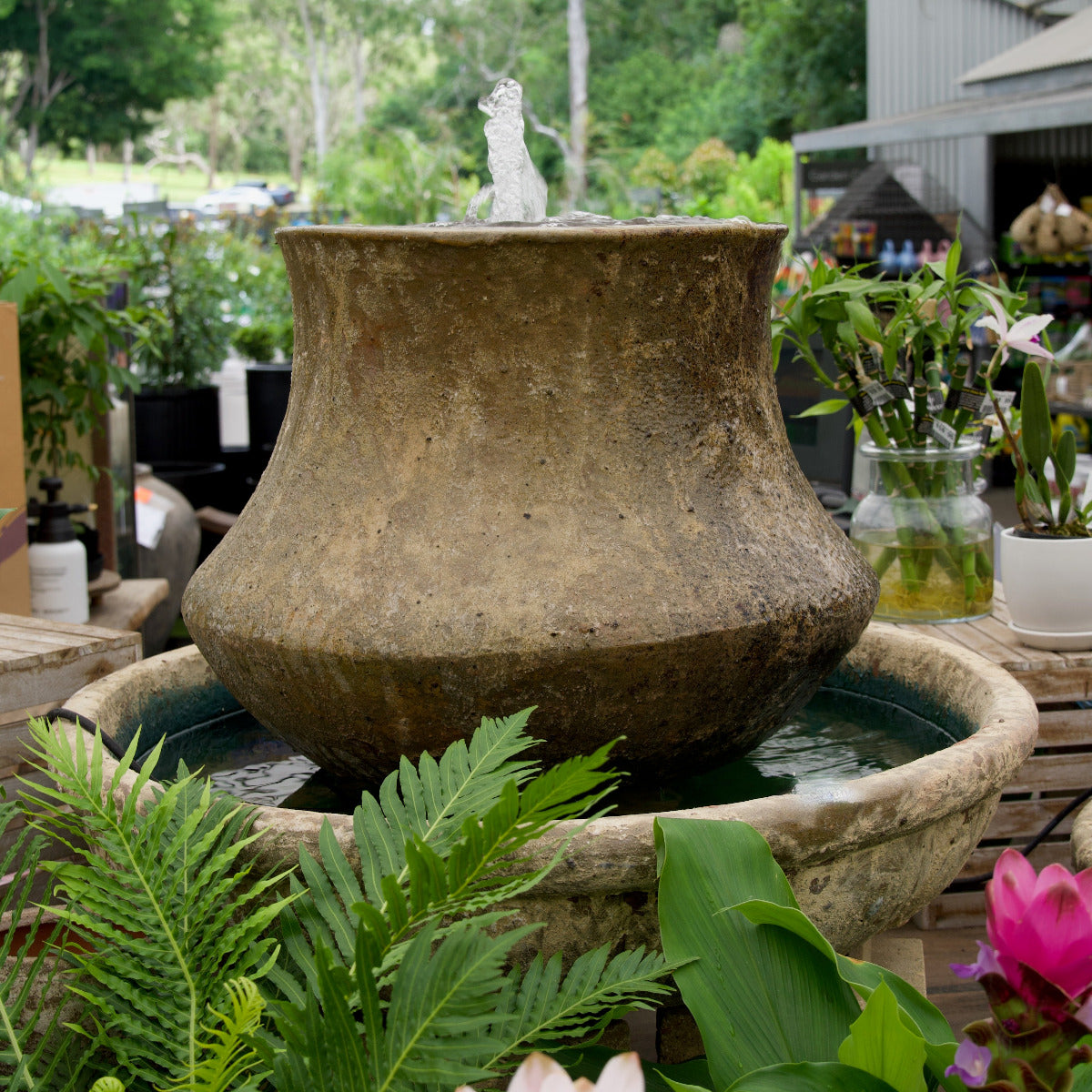 Tulip Fountain w/pump