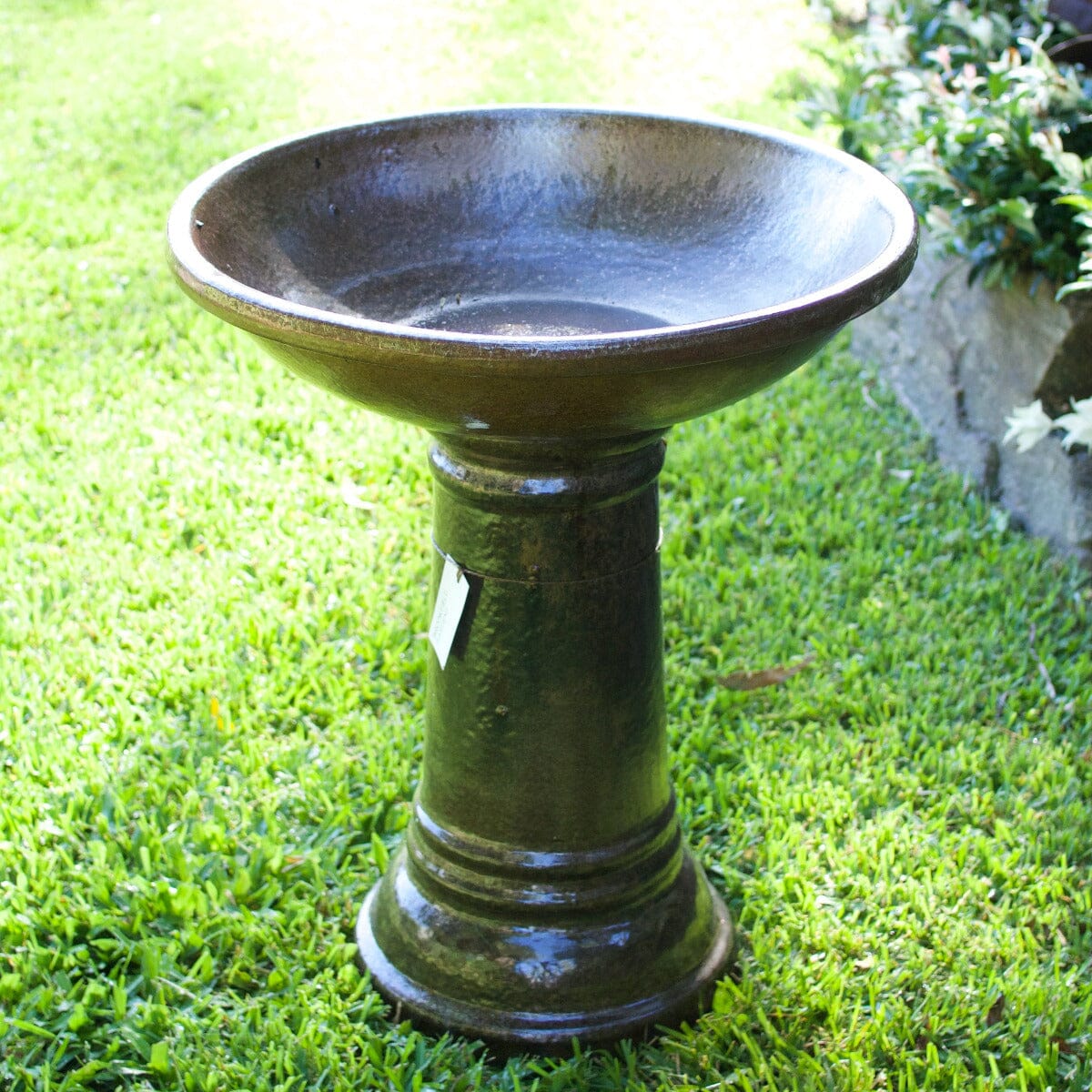 Classic Birdbath Statues / Water features / Bird Bath Brookfield Gardens 