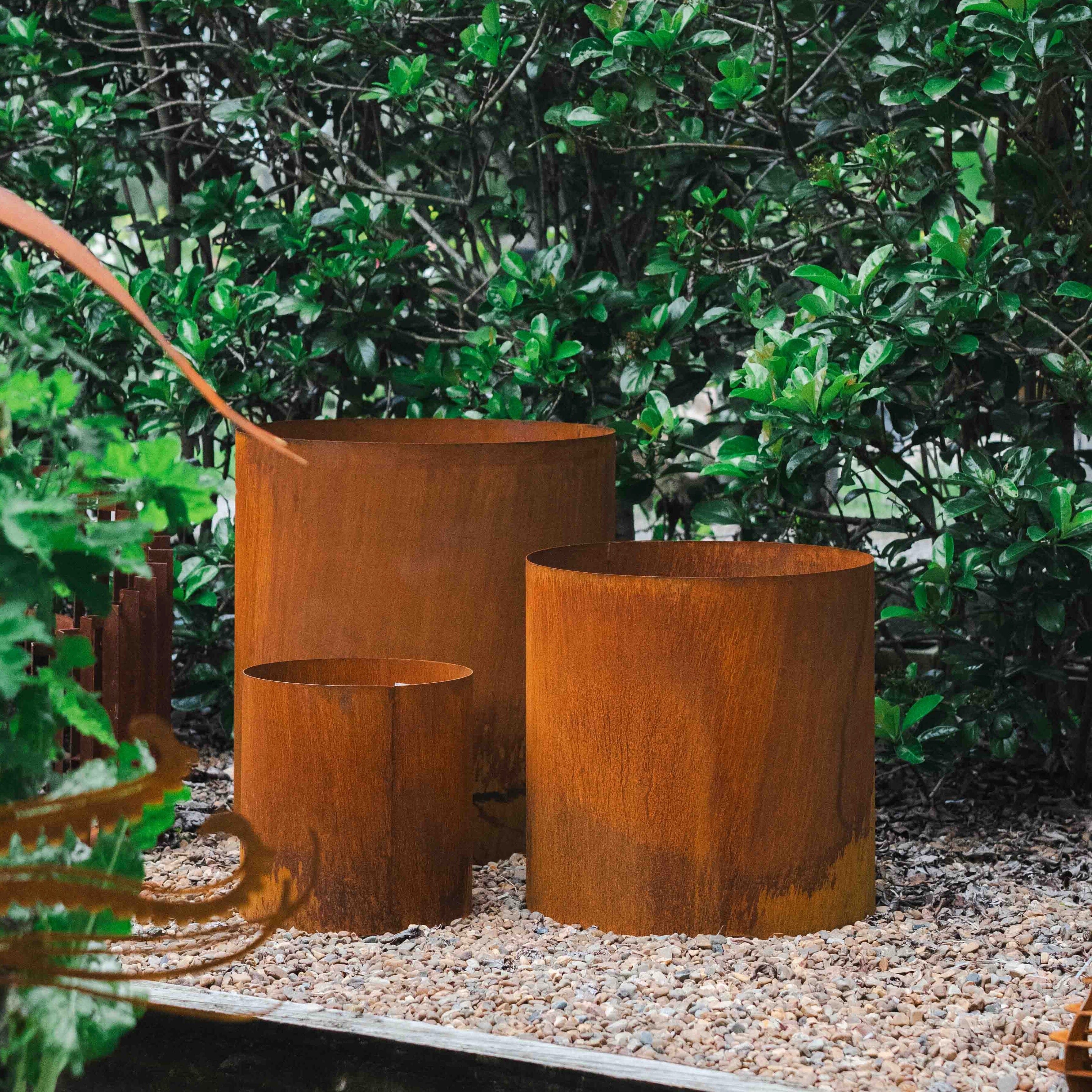 Corten Ring Planter Pots - Cast iron Brookfield Gardens 