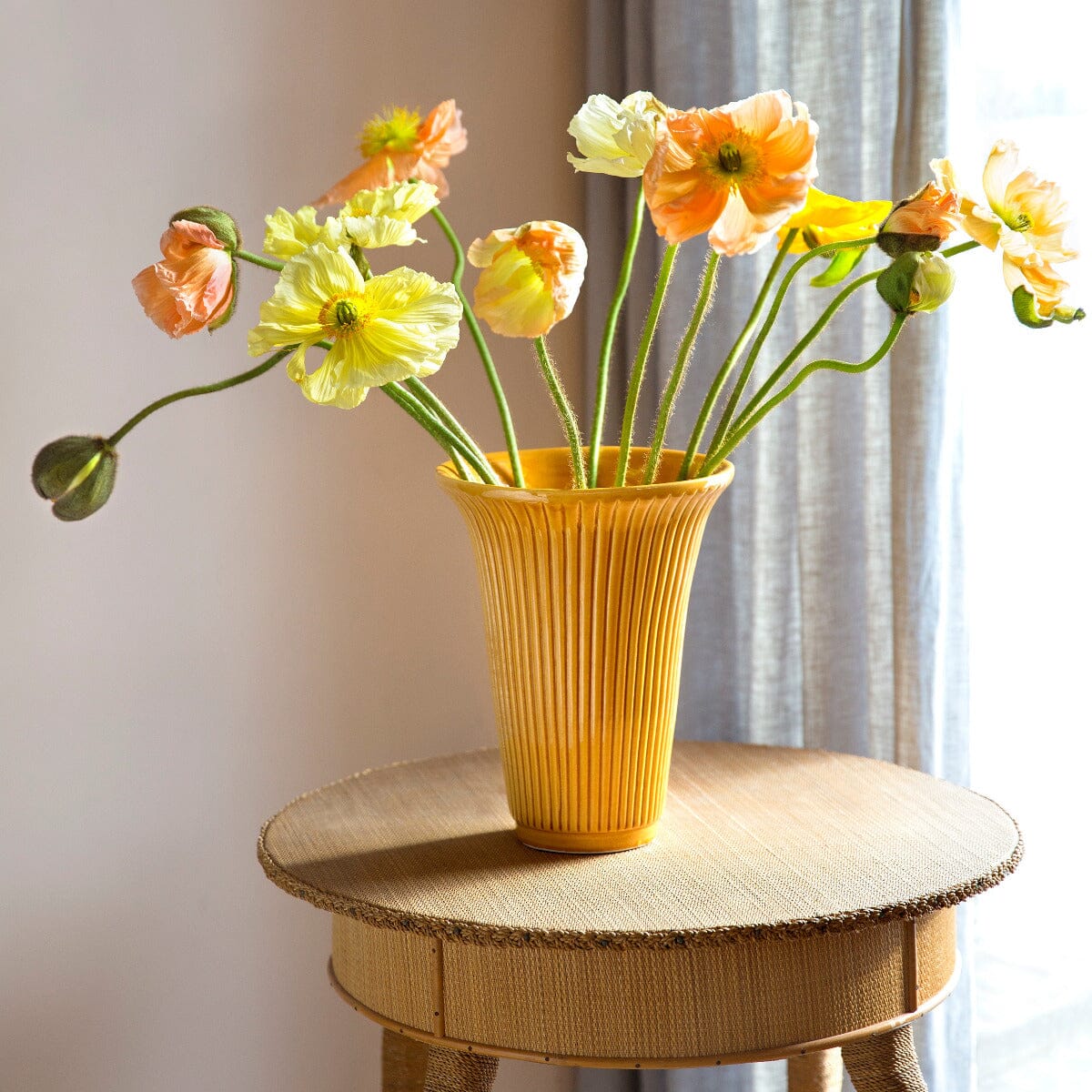 Daisy Amber Yellow Vase Pots - Berg Berg 