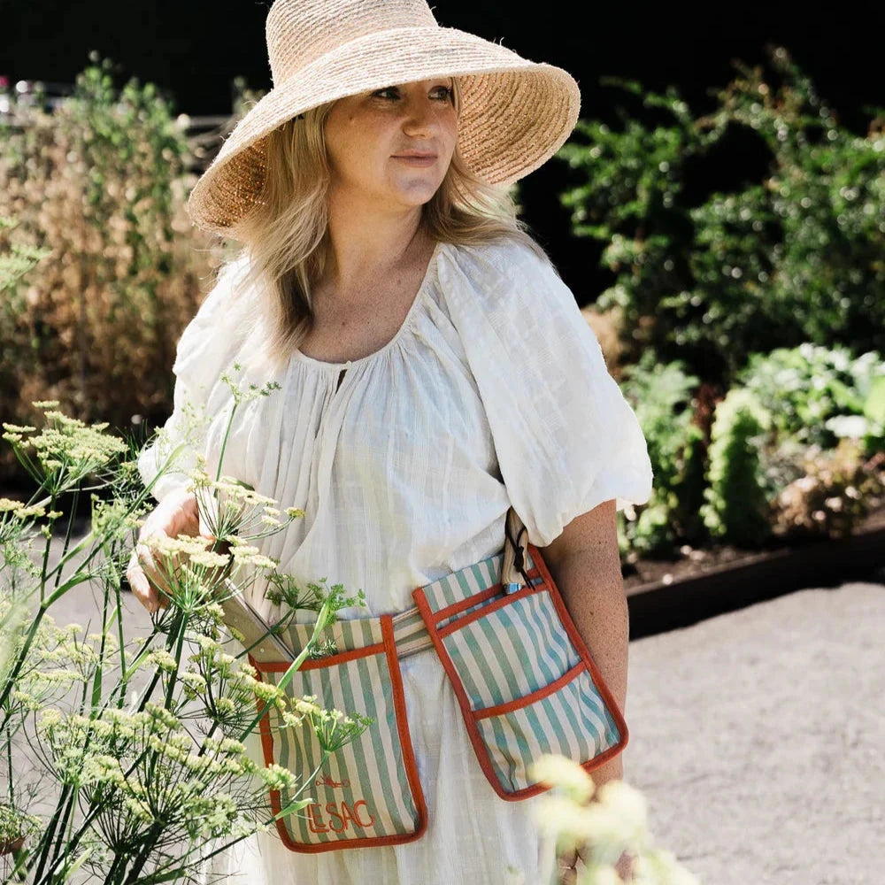Le Sac Outback Gardens Belt Clothing Brookfield Gardens 