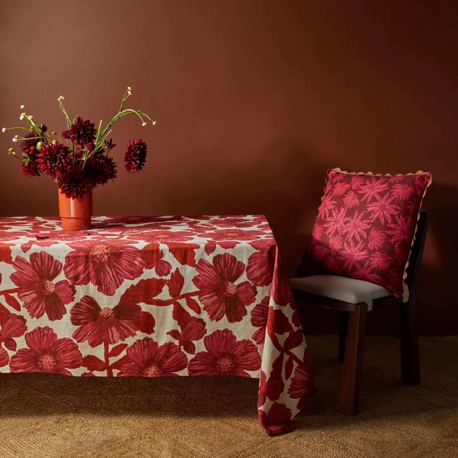 Leon Cerise T/Cloth L PL Napery Brookfield Gardens 