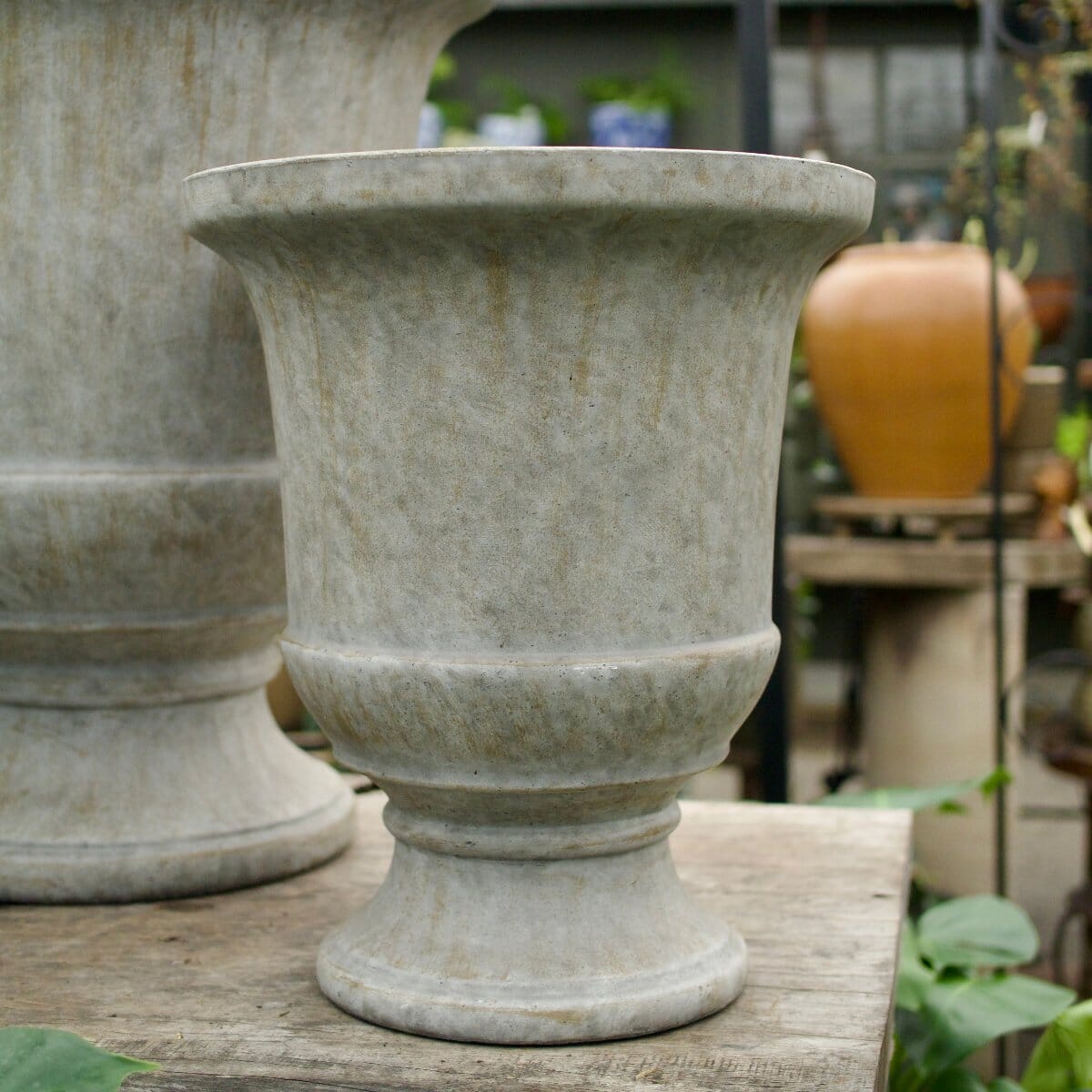 Metrolite Provence Urn Pots - Light Weight Brookfield Gardens 39x44cm Stone