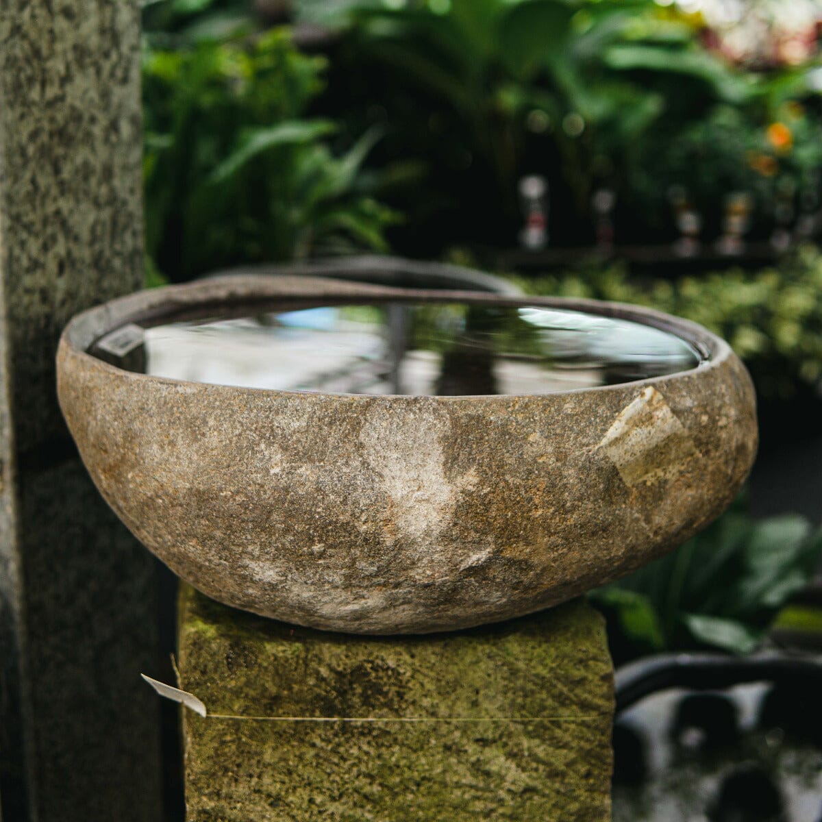 Riverstone Bowl Statues / Water features / Bird Bath Brookfield Gardens 