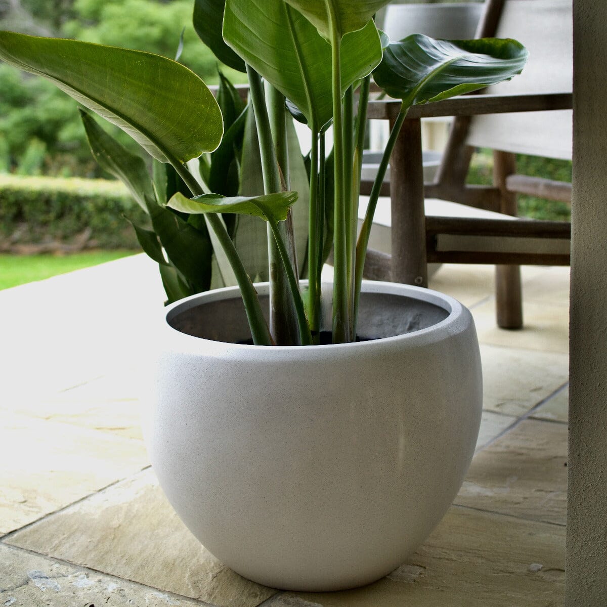 Sante Ball Planter Pots - Light Weight Brookfield Gardens 