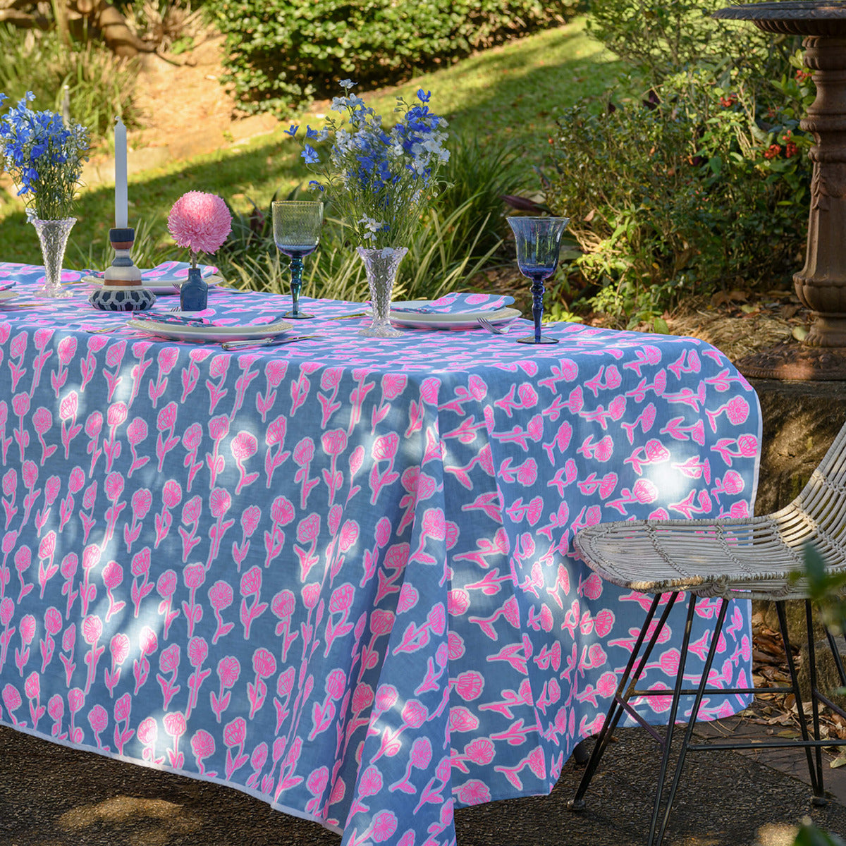Poppies Blue/Pink Large