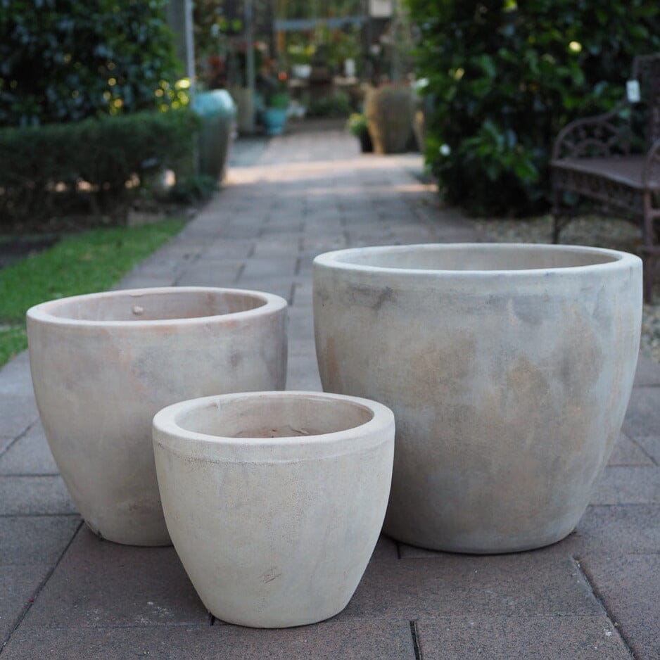 Antique Terra Amiens Planter Pots - Antique Terra Brookfield Gardens 