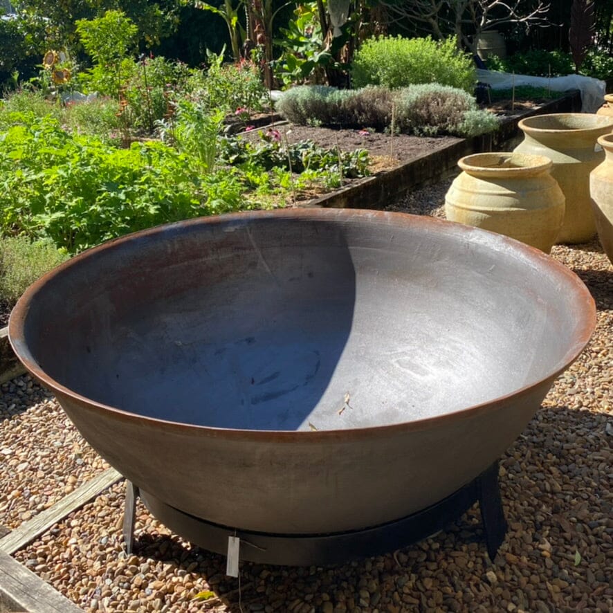 Cast Iron Fire Bowl Tripod 1400mm Pots - Cast iron Brookfield Gardens