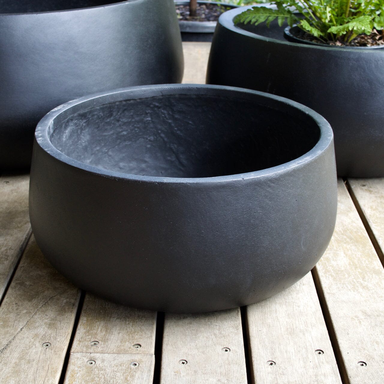 Sante Low Bowl Pots - Light Weight Brookfield Gardens 